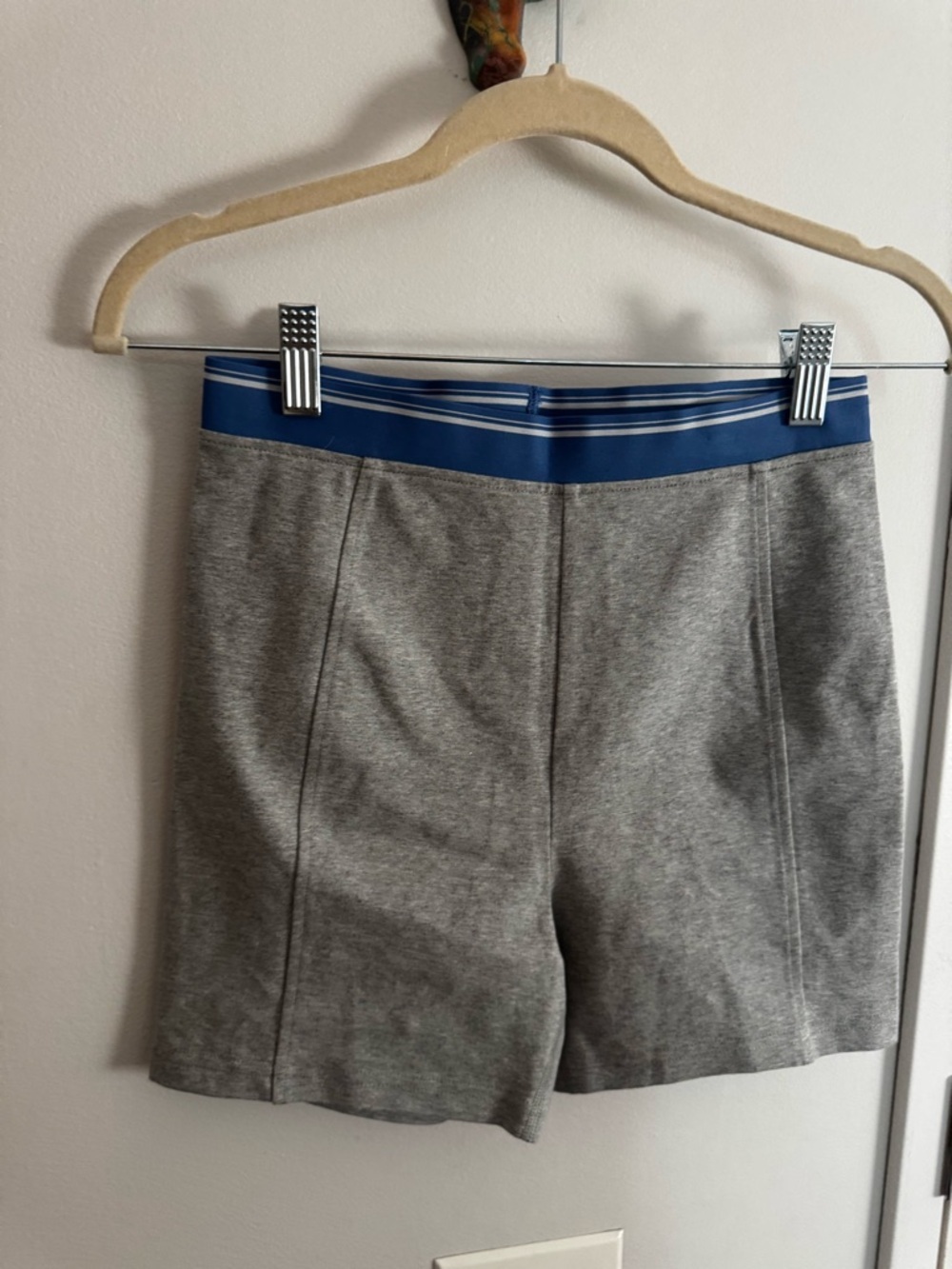Madewell Gray Knit Biker Shorts Blue Striped Trim Size M - Picture 5 of 6